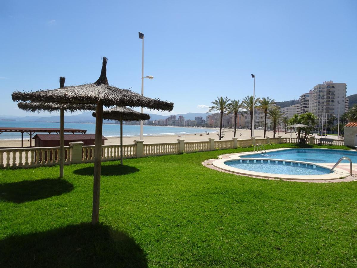 Primera Linea - Descanso Sol Y Mar Кульера Экстерьер фото